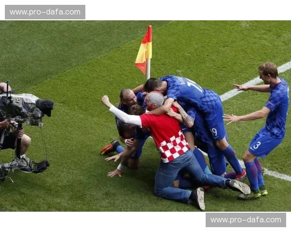 欧洲杯2020回放——重温那些热血与泪水的瞬间